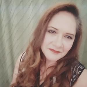 Meet your Posher, Iris